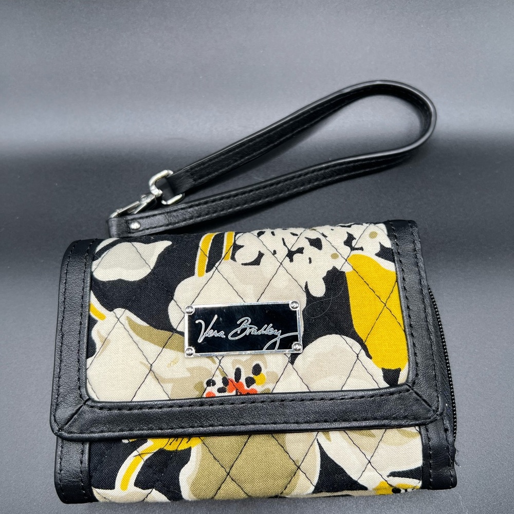 Vera Bradley Wristlet/Wallet